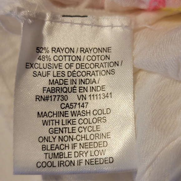 Embroidered Sarond Beach Wrap - Picture 5 of 6